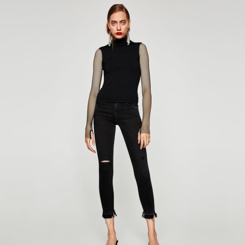 3/40$ Zara black Damaged skinny